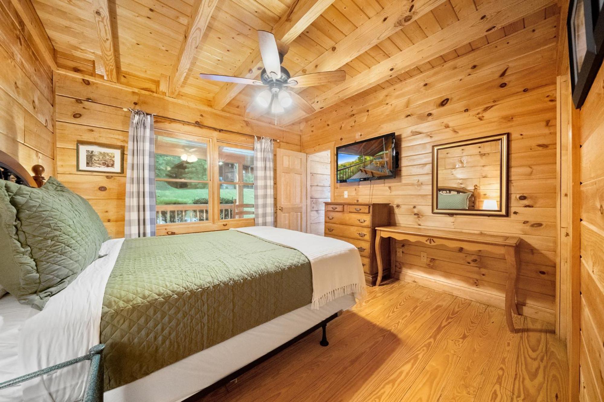 Baloo'S Bungalow Gatlinburg Exterior foto